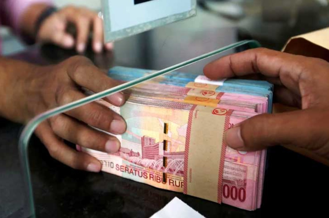 Cara Memulai Bisnis Agen Jasa Transfer Uang di Kampung