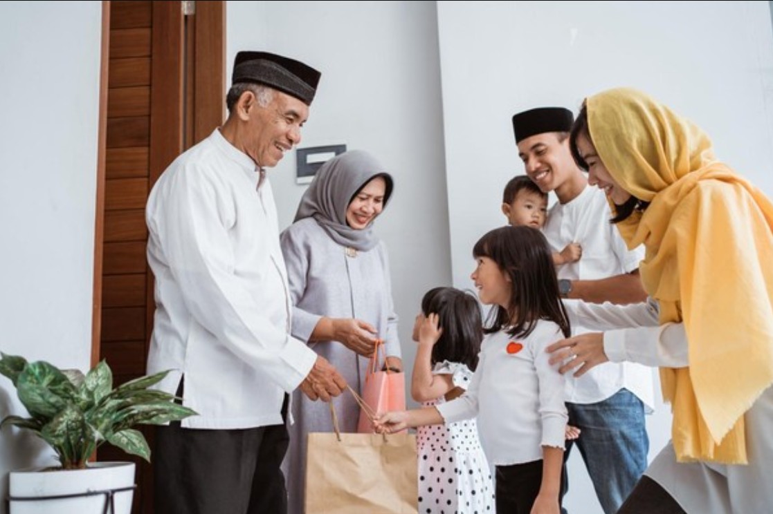 Tips Mengatur Keuangan untuk Usia 40-an Agar Bebas Finansial