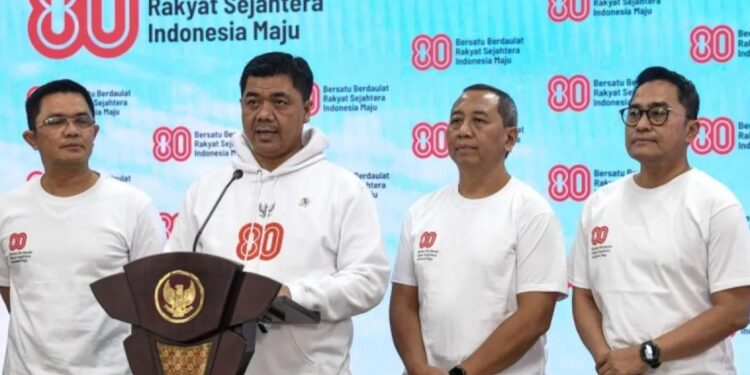Wamensesneg Juri Ardiantoro umumkan libur nasional pasca HUT ke-80 RI.
