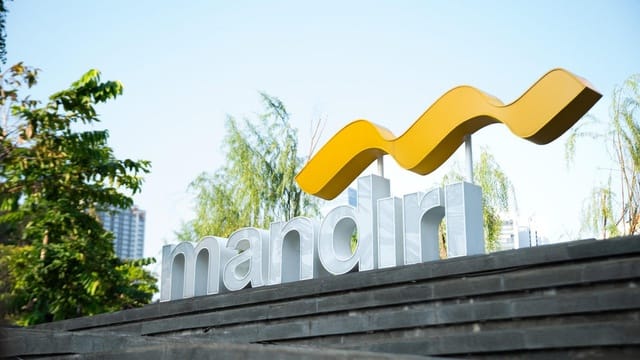 Deposito Mandiri vs BRI: Analisis Bunga 2025